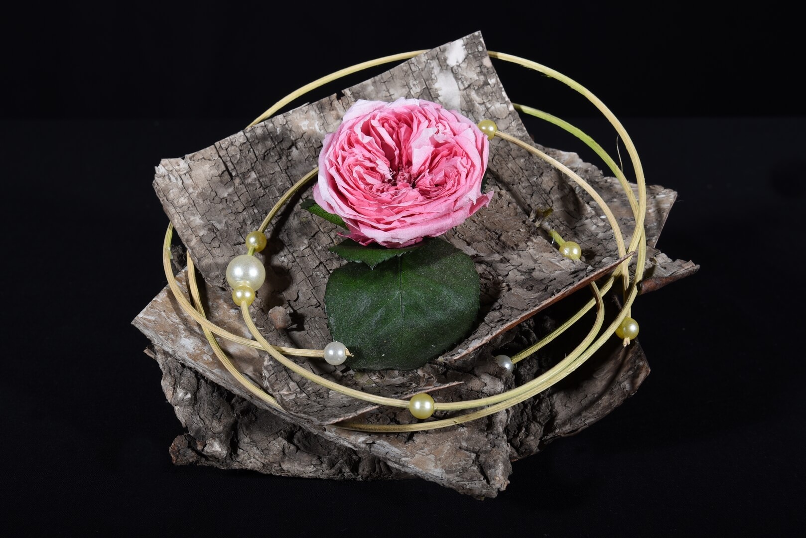 Rose sur Carré Bouleau